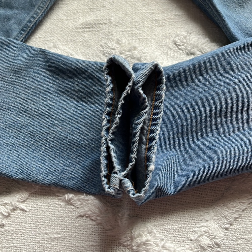 Agolde Light Blue High Rise Jeans - Picture 11 of 16